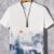 예술적인 터치 | 남성용 캐주얼 중국식 잉크 풍경 프린트 티셔츠 – 통기성 폴리에스터, 크루 넥, 캐주얼 의상용 반팔 풀오버, 산과 물이 있는 예술적인 파랑 & 흰색 디자인, 일상용 티셔츠 | 성숙한 스타일 | 디지털 프린트 셔츠
